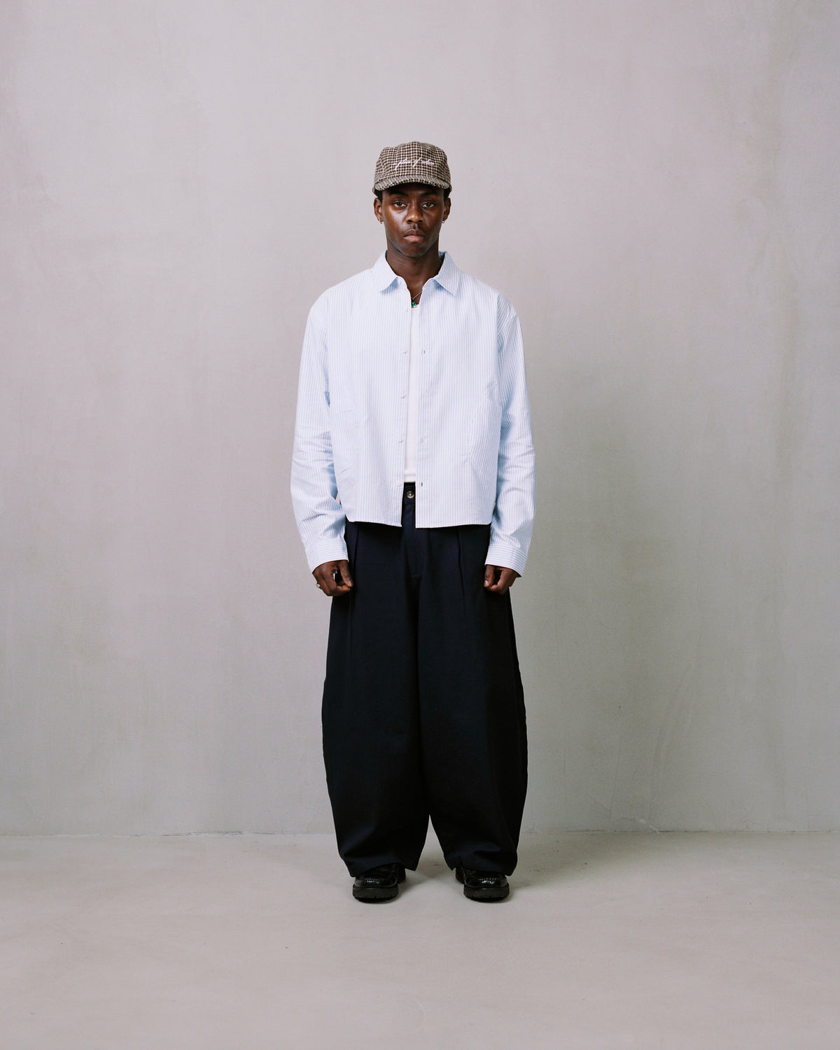 swindells shirt - sky/ivory