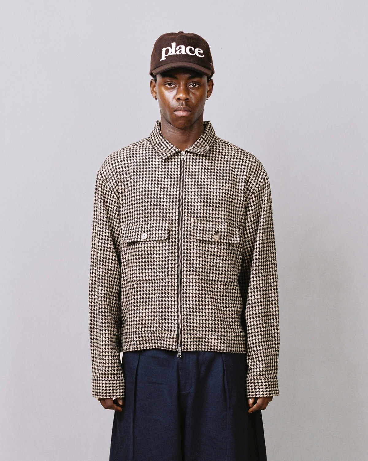 macy jacket - biscuit/black
