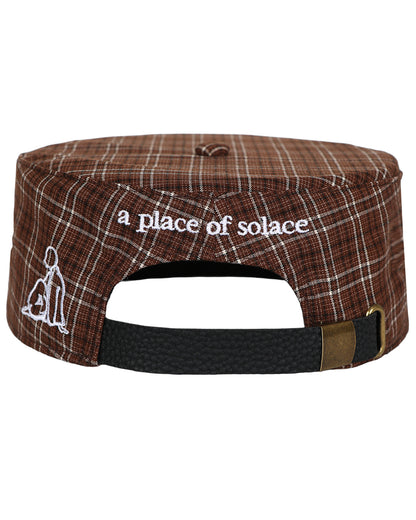 "a" pillbox cap - cocoa/ivory
