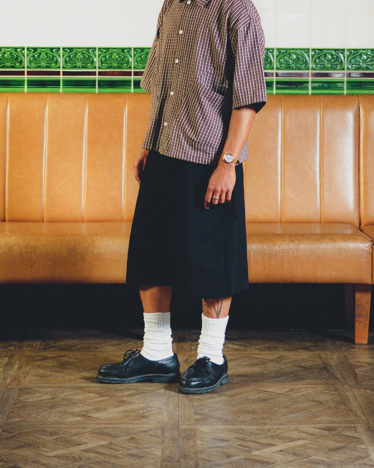 woods short - black/emerald