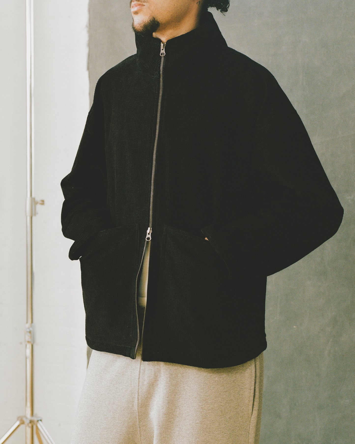 holgate zip through - black/ivory
