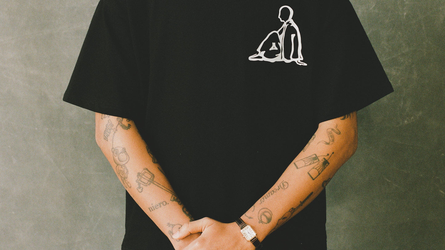 type tee - black/ivory